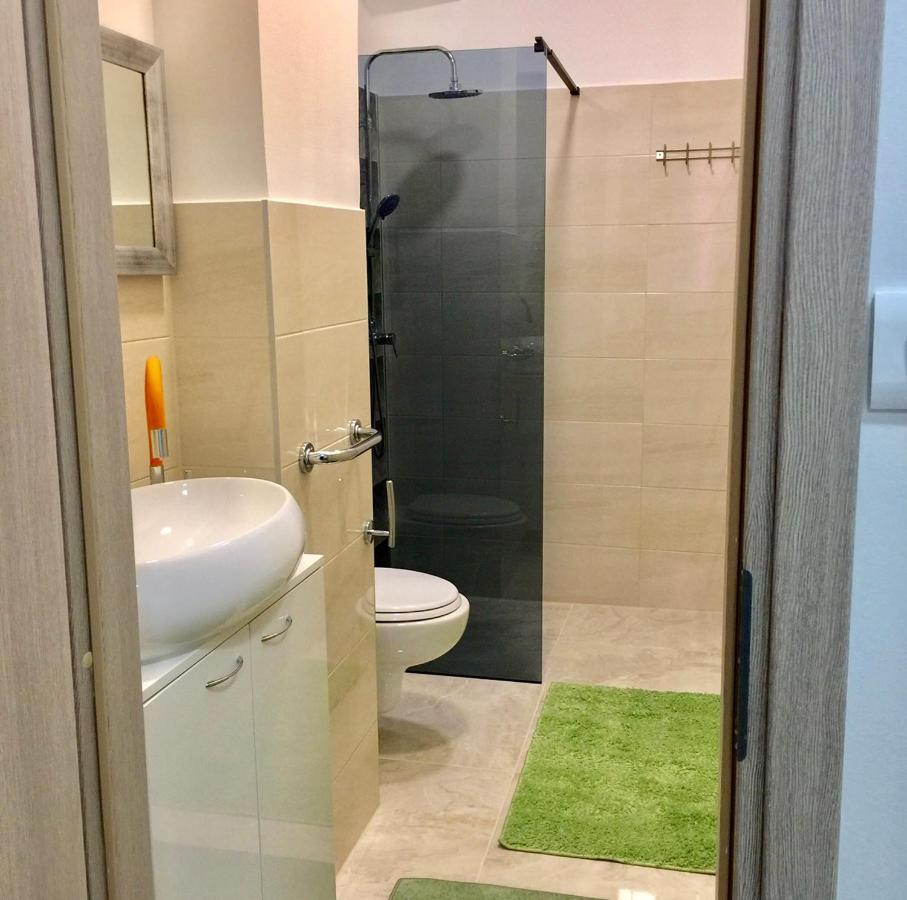 Sweet Studio Apartment Living In Rijeka Exteriör bild