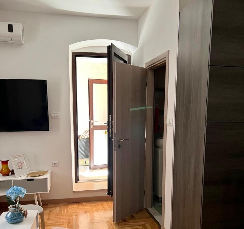 Sweet Studio Apartment Living In Rijeka Exteriör bild
